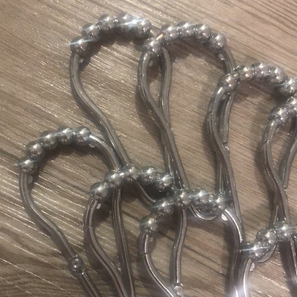 12 Silver Shower Curtain Hooks - Picture 2 of 2